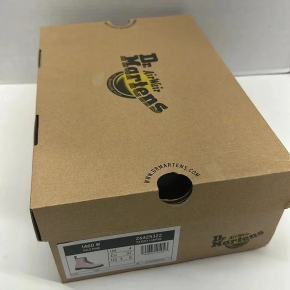 Dr. Martens Docs 1460 Combat Boots Patent Leather Pale Pink New Women's Size 6 - Picture 8 of 10